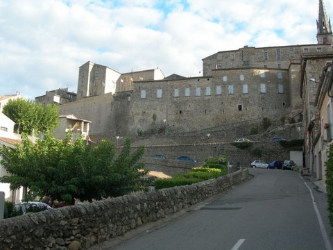 Joyeuse, le château - Ardèche - Rhône Alpes