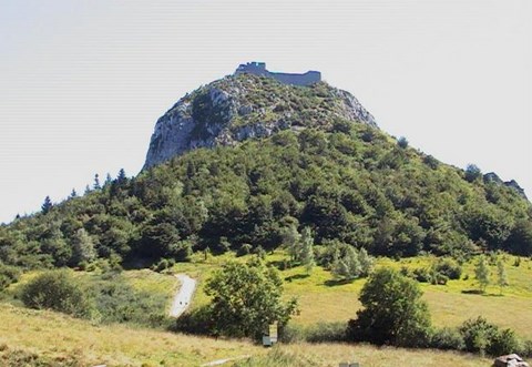 Montxségur, le château - Ariège - Midi Pyrénées