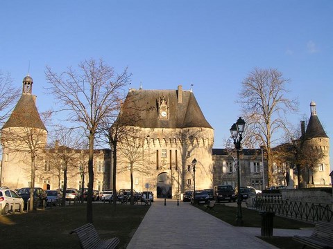 Château de Jonzac - Charente Maritime - Poitou-Charente