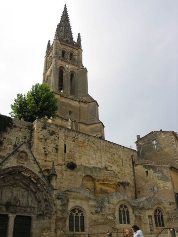 St Emilion, l'église monolithe - Gironde - Aquitaine 