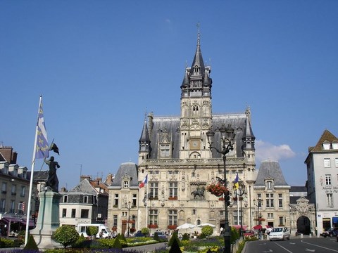 Compiègne, place de l'hôtel de ville - Oise - Picardie