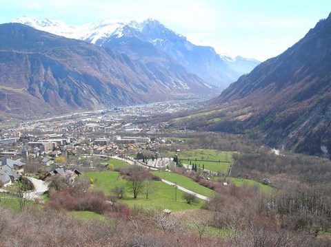 St Jean de Maurienne, vue aérienne - Savoie - Rhone-Alpes