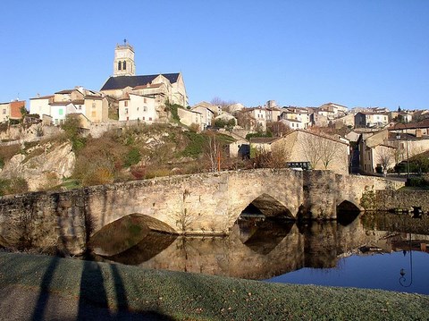 Bellac et le pont sur le Vincou - Haute-Vienne - Limousin