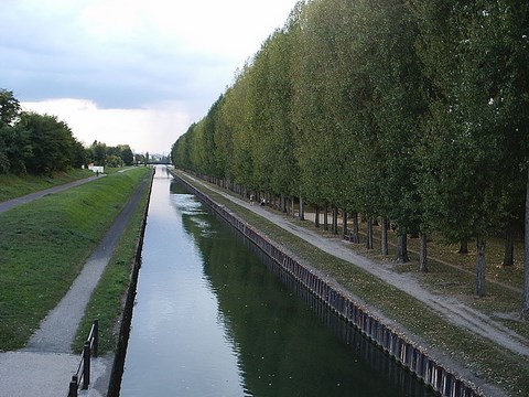 Canal de l'Ourcq à Aulnay sous Bois - Seine St Denis