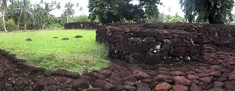 Uvéa - ruines du fort de Talietumu -  Wallis et Futuna